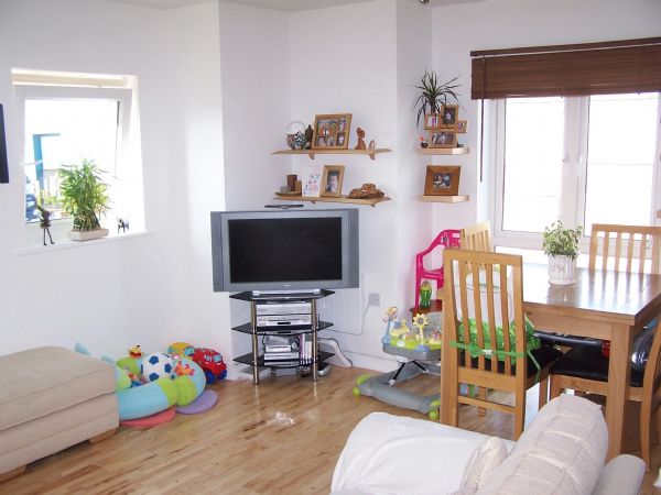 Photo 2- click for photo gallery